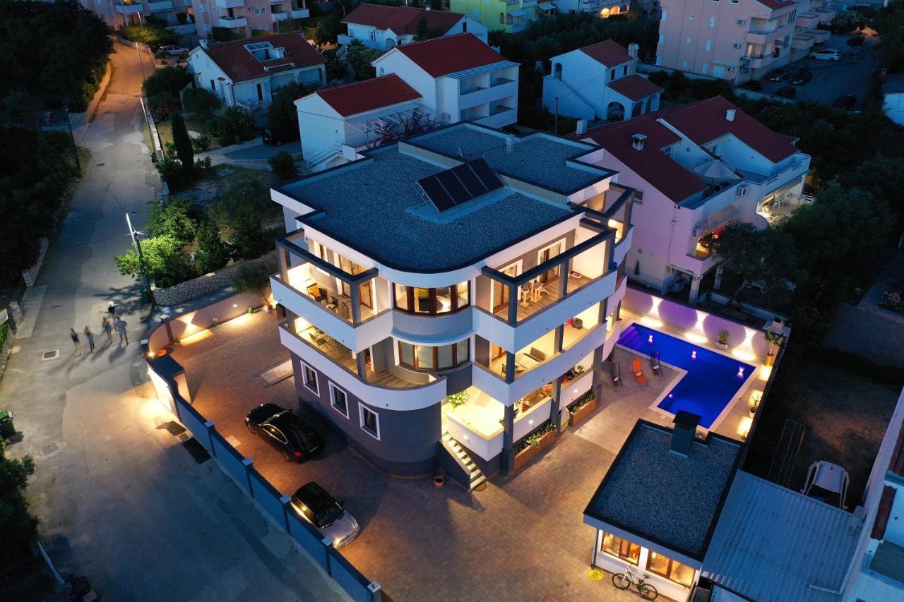 Villa Mariella Novalja Bagian luar foto