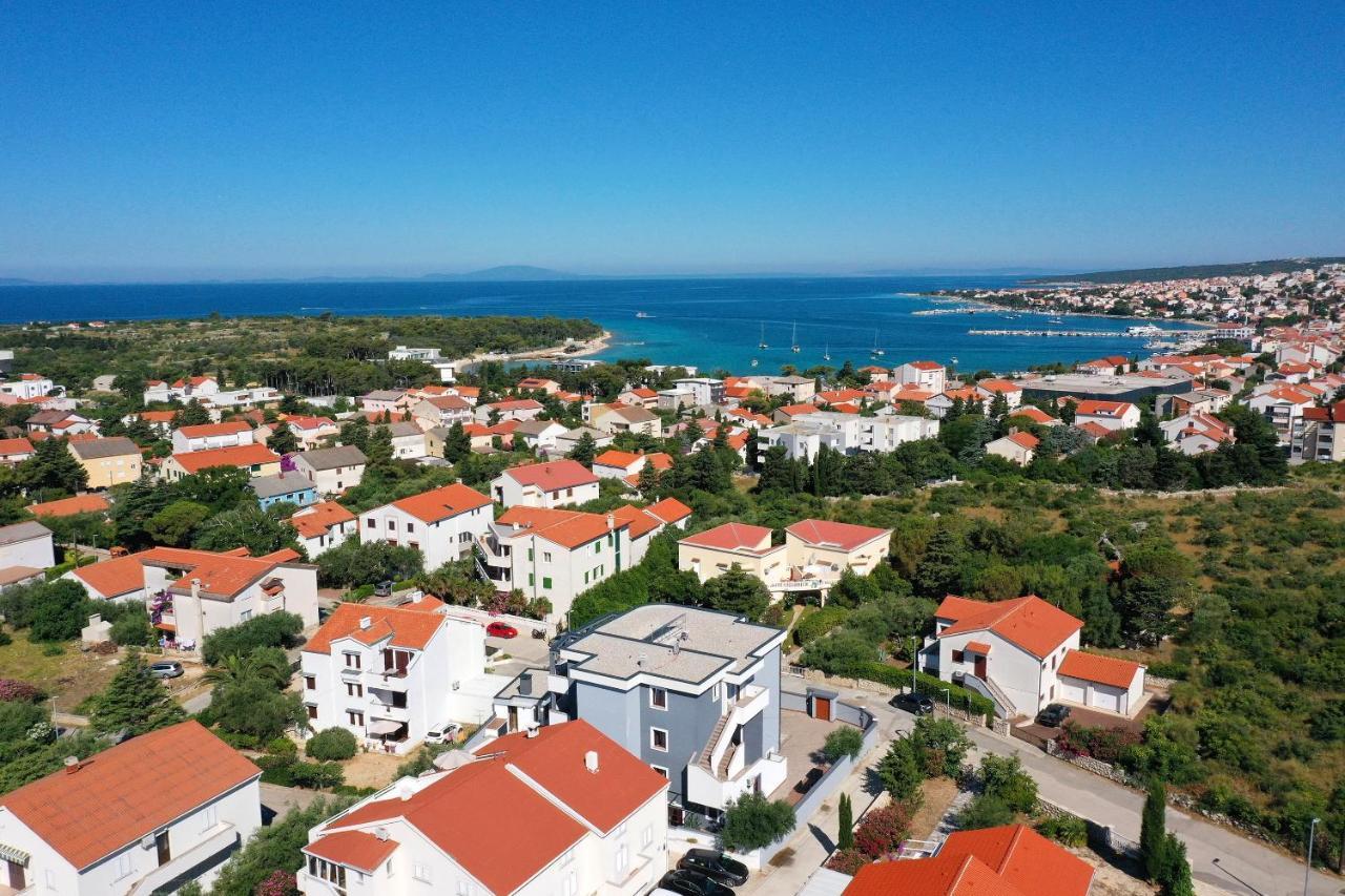 Villa Mariella Novalja Bagian luar foto