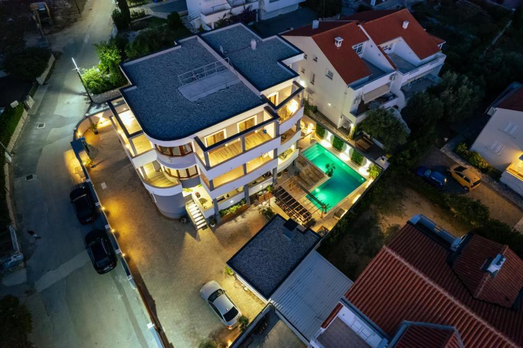 Villa Mariella Novalja Bagian luar foto